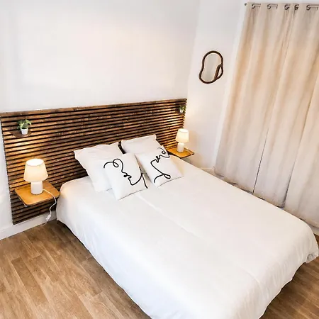 Apartment Cosy Avec Terrasse - Gare De A 2min