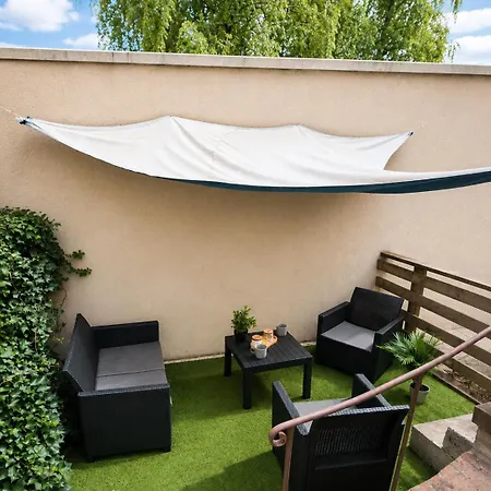 Apartment Cosy Avec Terrasse - Gare De A 2min *